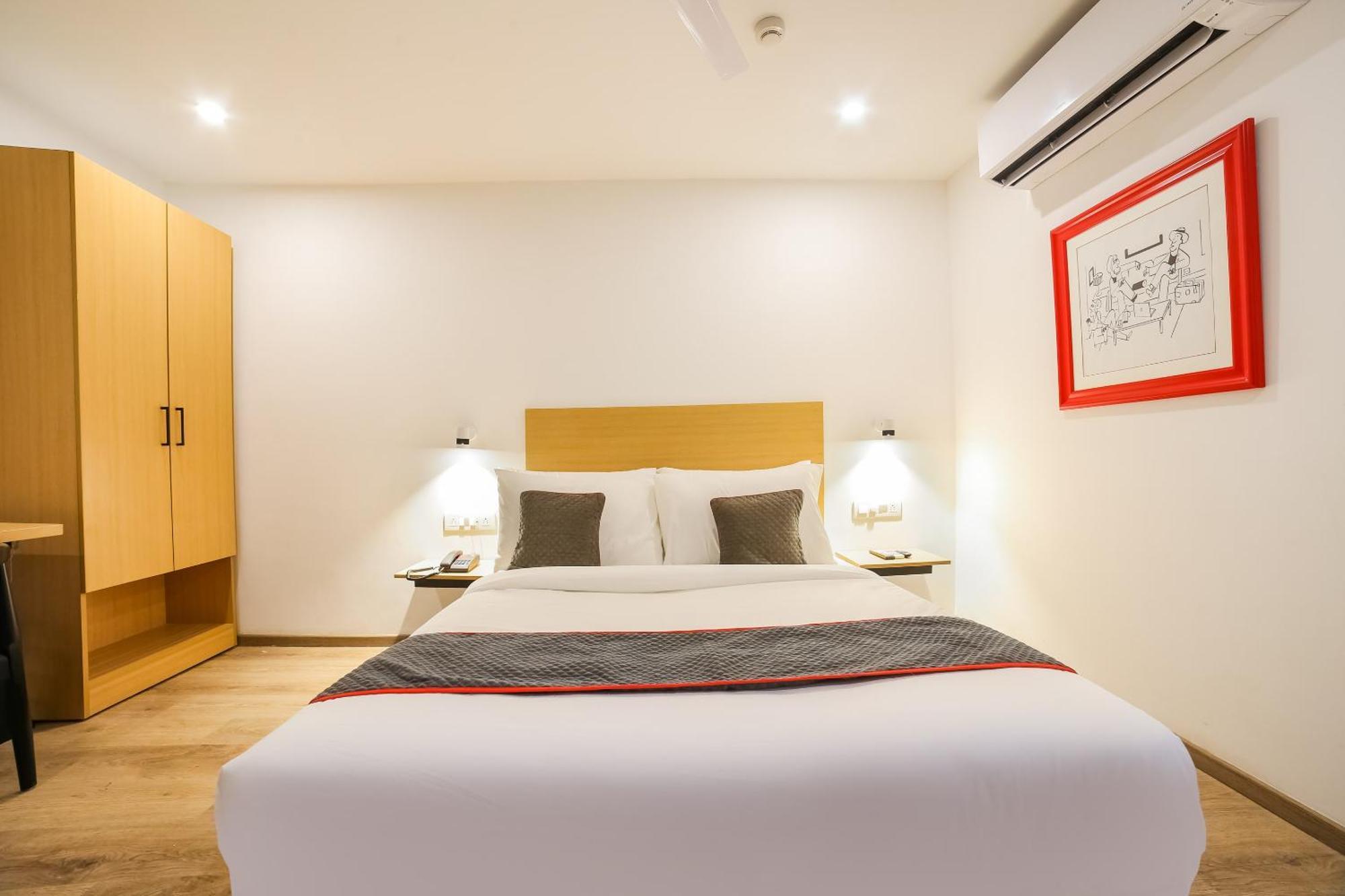 Hotel Super Townhouse Near Appu Ghar Gurgaon Zewnętrze zdjęcie