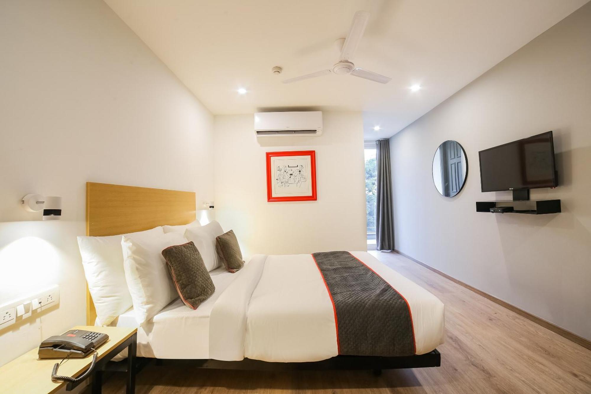 Hotel Super Townhouse Near Appu Ghar Gurgaon Zewnętrze zdjęcie