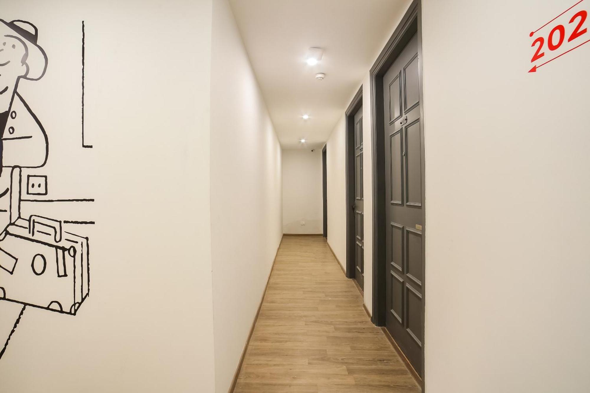 Hotel Super Townhouse Near Appu Ghar Gurgaon Zewnętrze zdjęcie