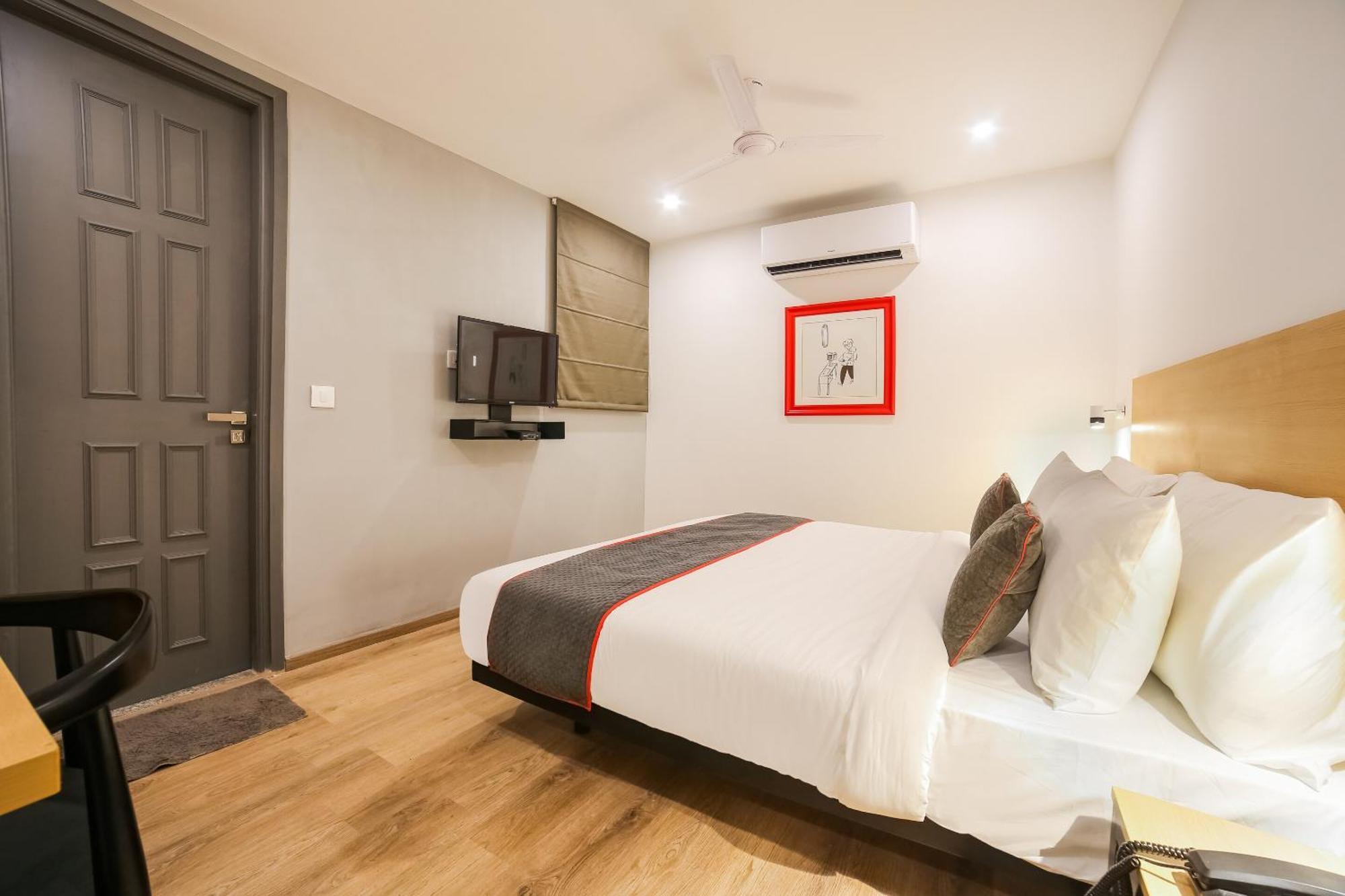 Hotel Super Townhouse Near Appu Ghar Gurgaon Zewnętrze zdjęcie